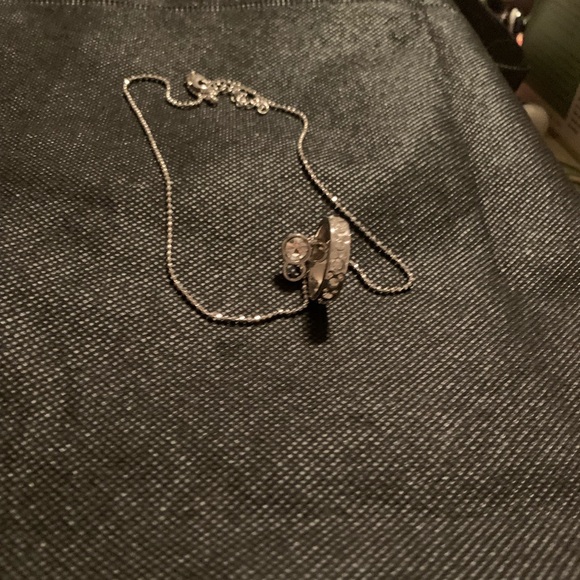Mickey Mouse necklace - Picture 2 of 2